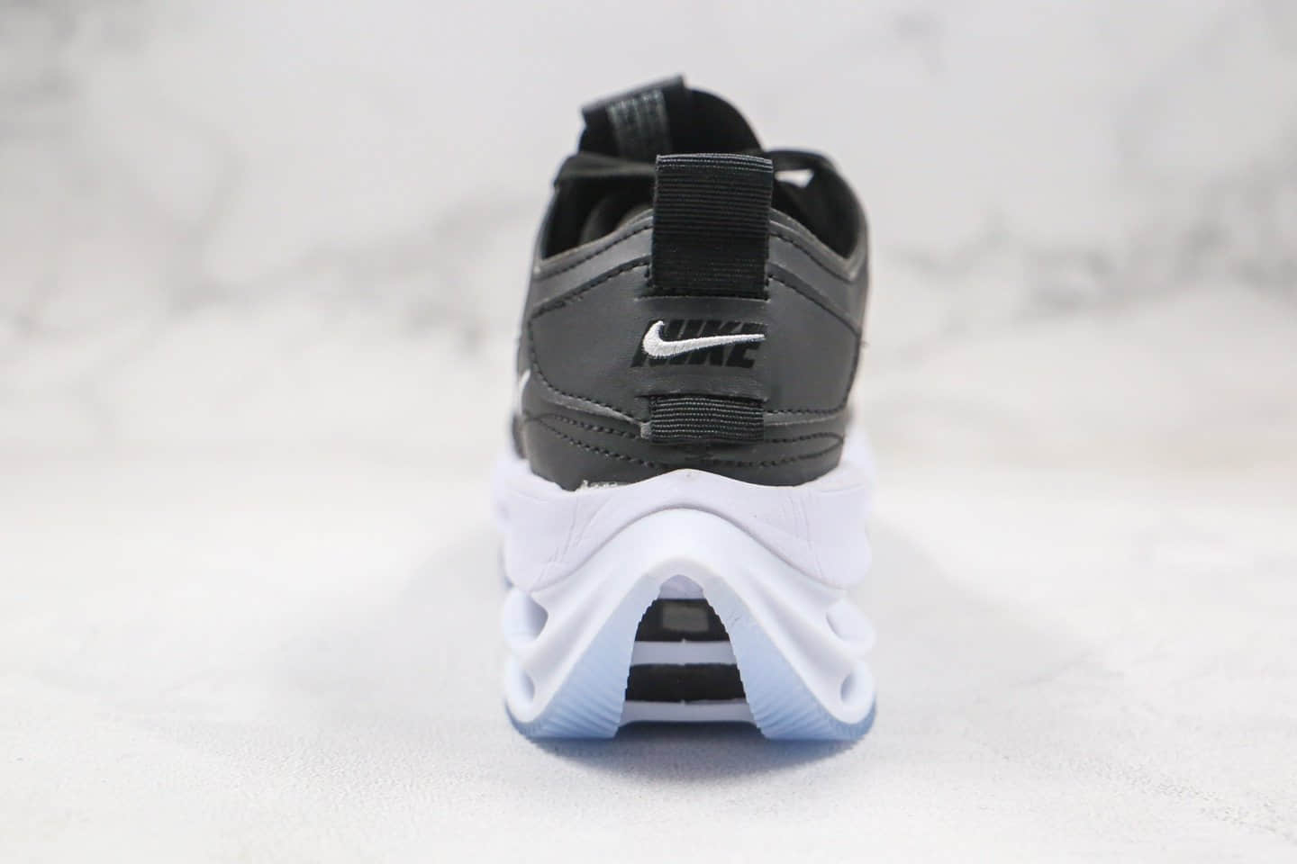 耐克Nike Air Zoom Tempo Rlacemrnt NEXT%纯原版本马拉松前卫双气垫黑白色跑鞋内置真实气垫 货号：CI0804-300