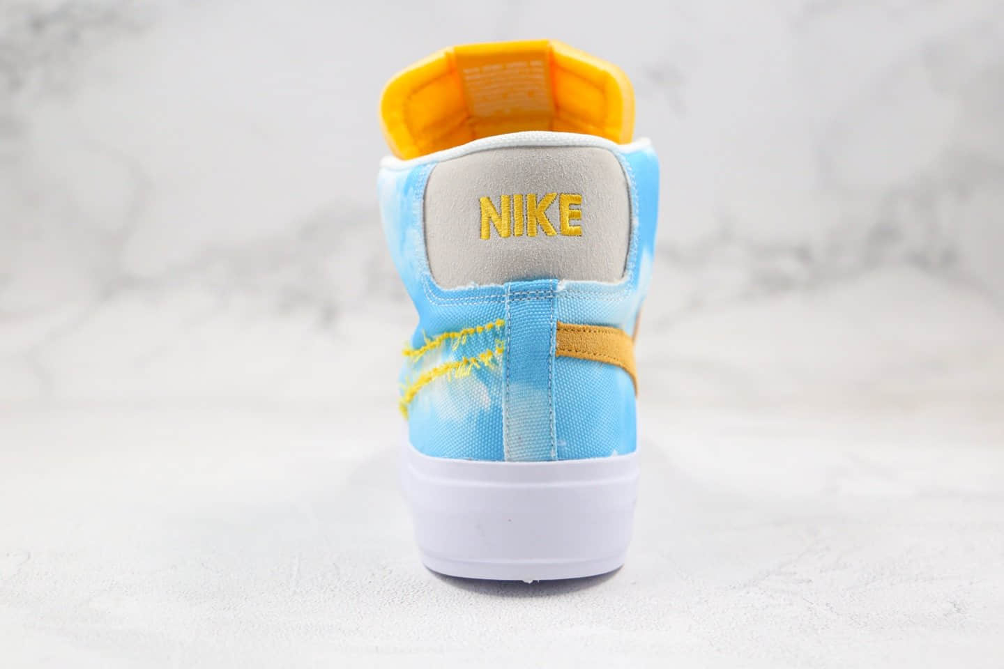 耐克Nike SB Zoom Blazer Mid EDGE纯原版本中帮拆线开拓者蓝天白云板鞋内置Zoom气垫 货号：CI3833-415