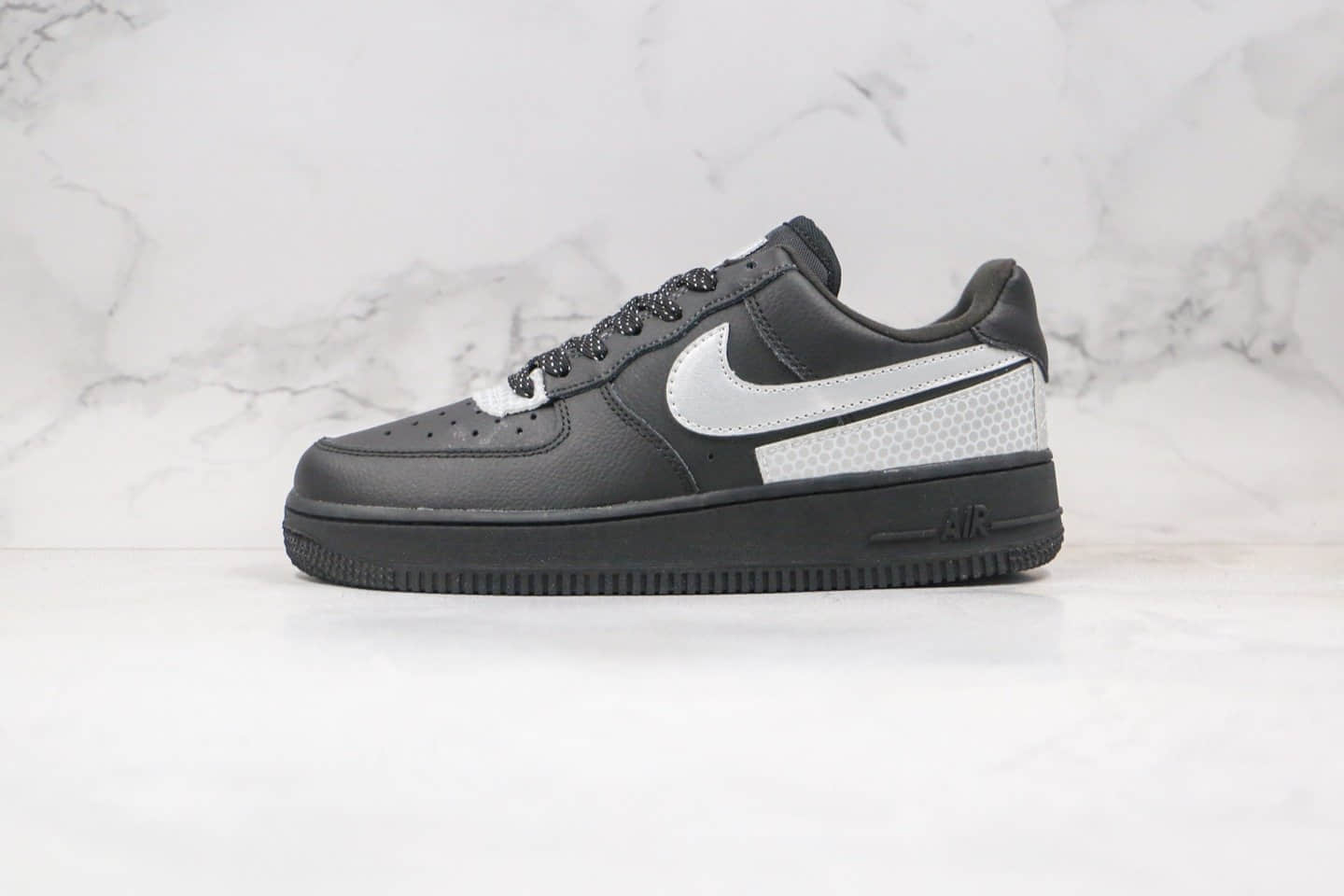 耐克Nike Air Force 1 Low '07纯原版本低帮空军一号黑灰银色板鞋内置全掌Sole气垫 货号：CT2299-100