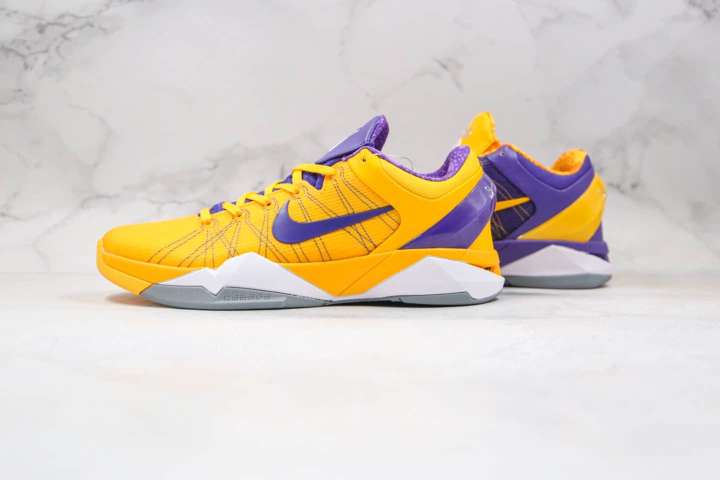 耐克Nike Zoom Kobe VII纯原版本科比7代黄紫色鸳鸯配色实战篮球鞋内置真实碳板支持实战 货号：488371-501