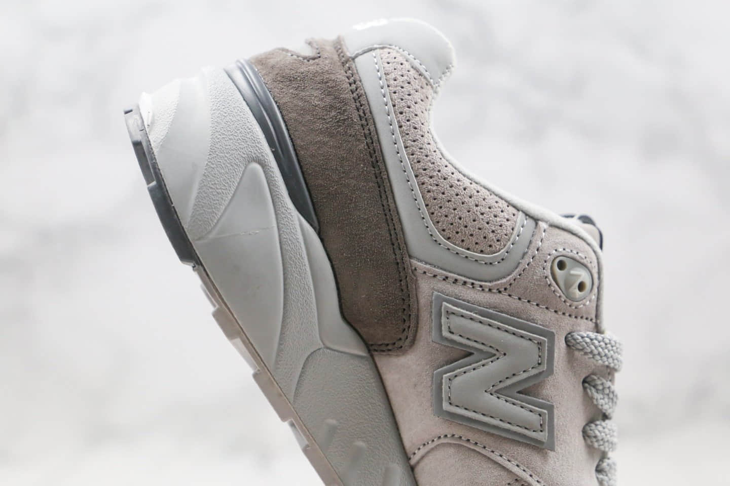 新百伦New Balance 999纯原版本复古慢跑鞋NB999灰色原楦头纸板打造正确鞋面卡色 货号：ML999MG