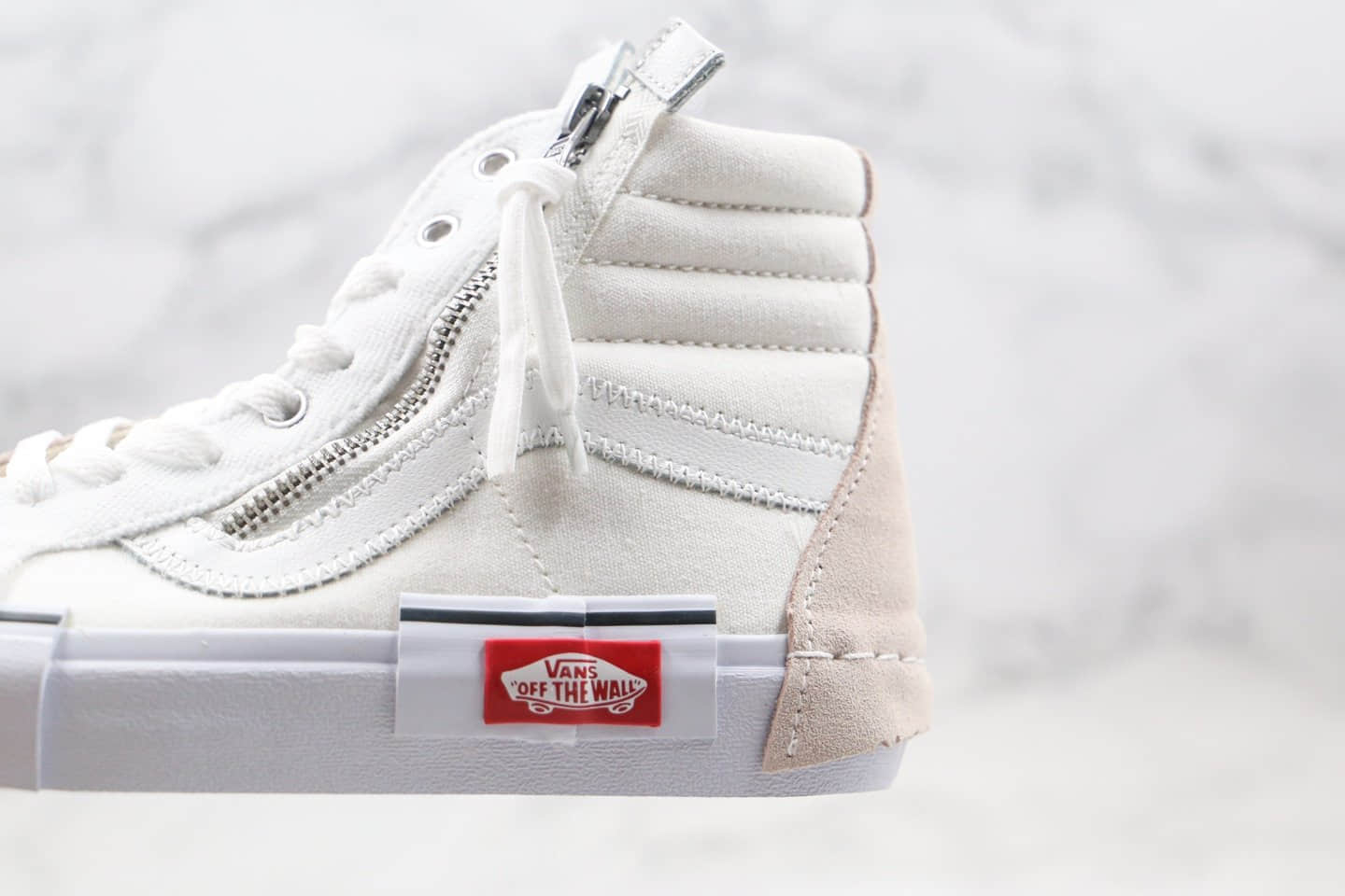 万斯Vans Vault Sk8-Hi Cap LX公司级版本解构主义高帮帆布硫化板鞋米白色原档案数据开发