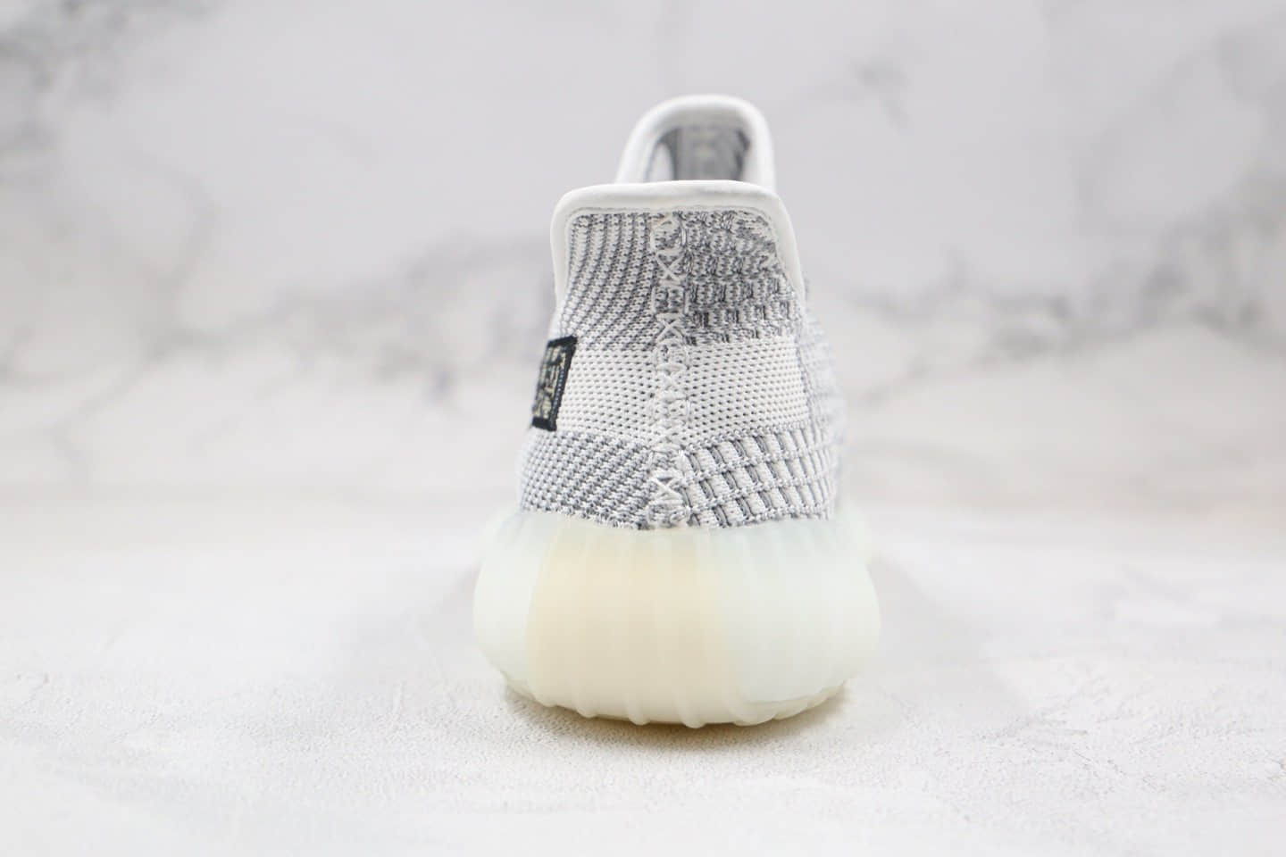 阿迪达斯Dior x adidas Yeezy Boost 350 V2纯原版本迪奥联名椰子350白灰老花巴斯夫真爆 货号：FC6607