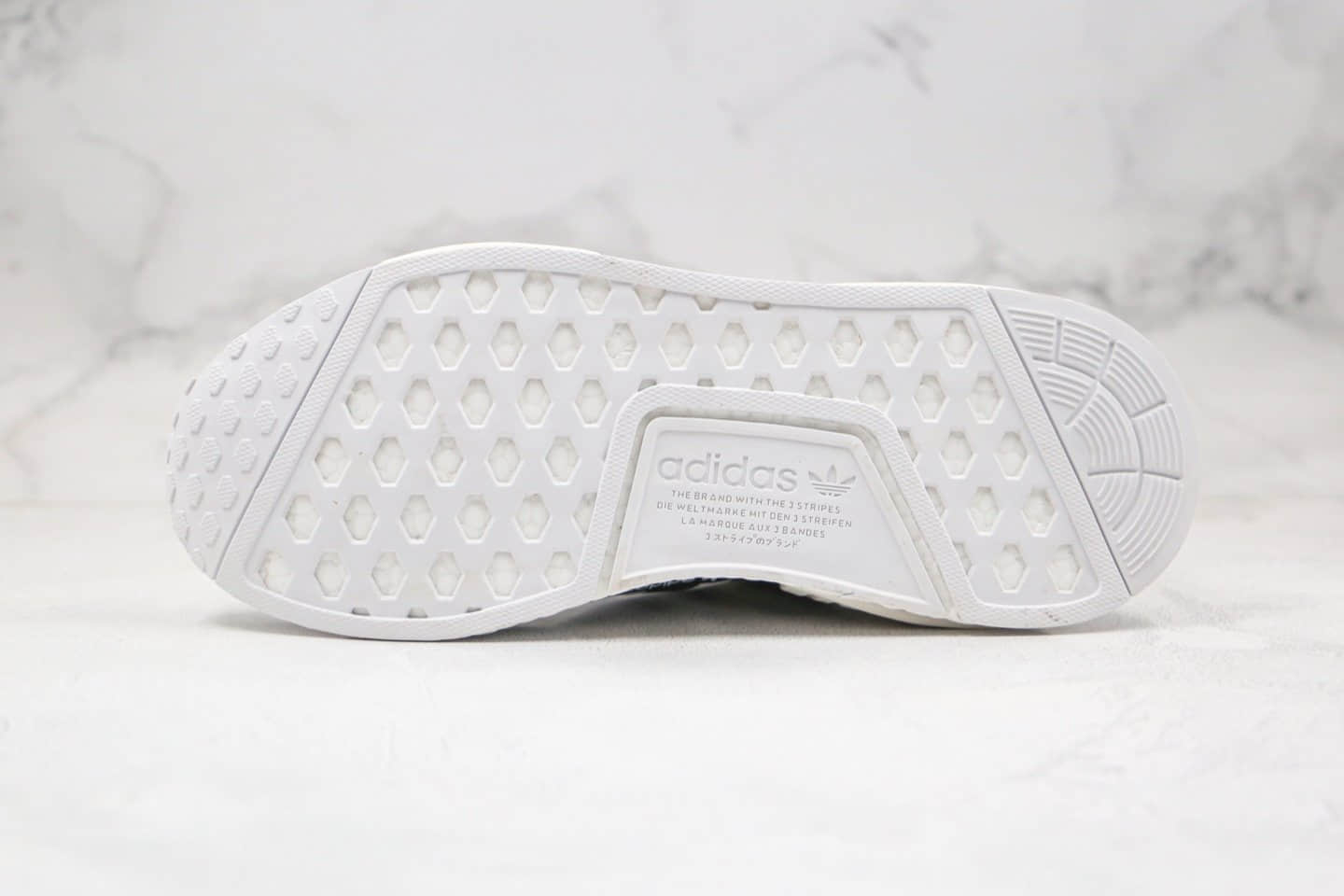 阿迪达斯Adidas NMD R1 OK W Primeknit Triple Black纯原版本爆米花跑鞋NMD R1白黑色原档案数据开发 货号：FV8727