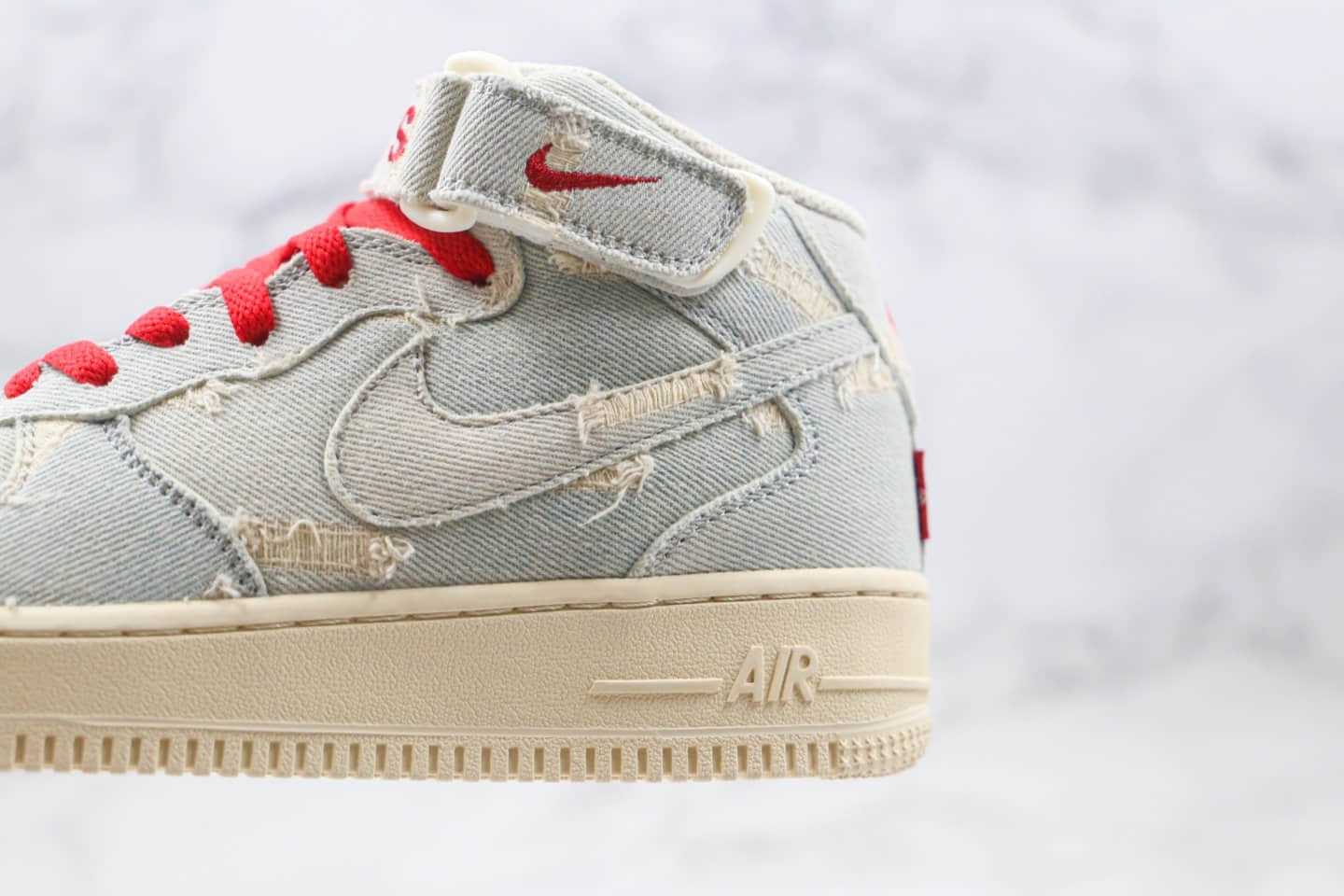 耐克Levi's x Nike Air Force 1 Low纯原版本李维斯联名空军一号丹宁水洗做旧AF1牛仔蓝色内置气垫 货号：651122-215