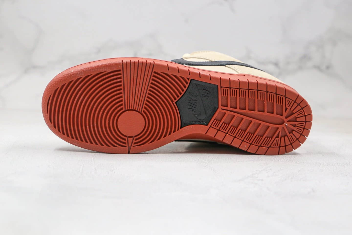 耐克Nike SB Dunk Low Muslin纯原版本低帮SB DUNK招财猫米白红黑色板鞋内置Zoom气垫 货号：BQ6817-100