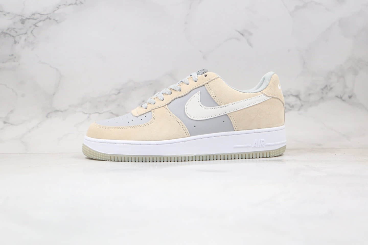 耐克Nike Air Force 1 '07 Grey Black纯原版本低帮空军一号卡其灰色北极狐拼接板鞋原鞋开模一比一打造 货号：AH0287-209