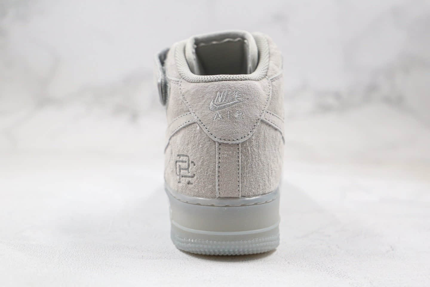 耐克Nike Air Force1 Mid x Reigning Champ纯原版本中帮空军一号卫冕冠军灰麂皮配色板鞋正确鞋面卡色 货号：GB1119-198