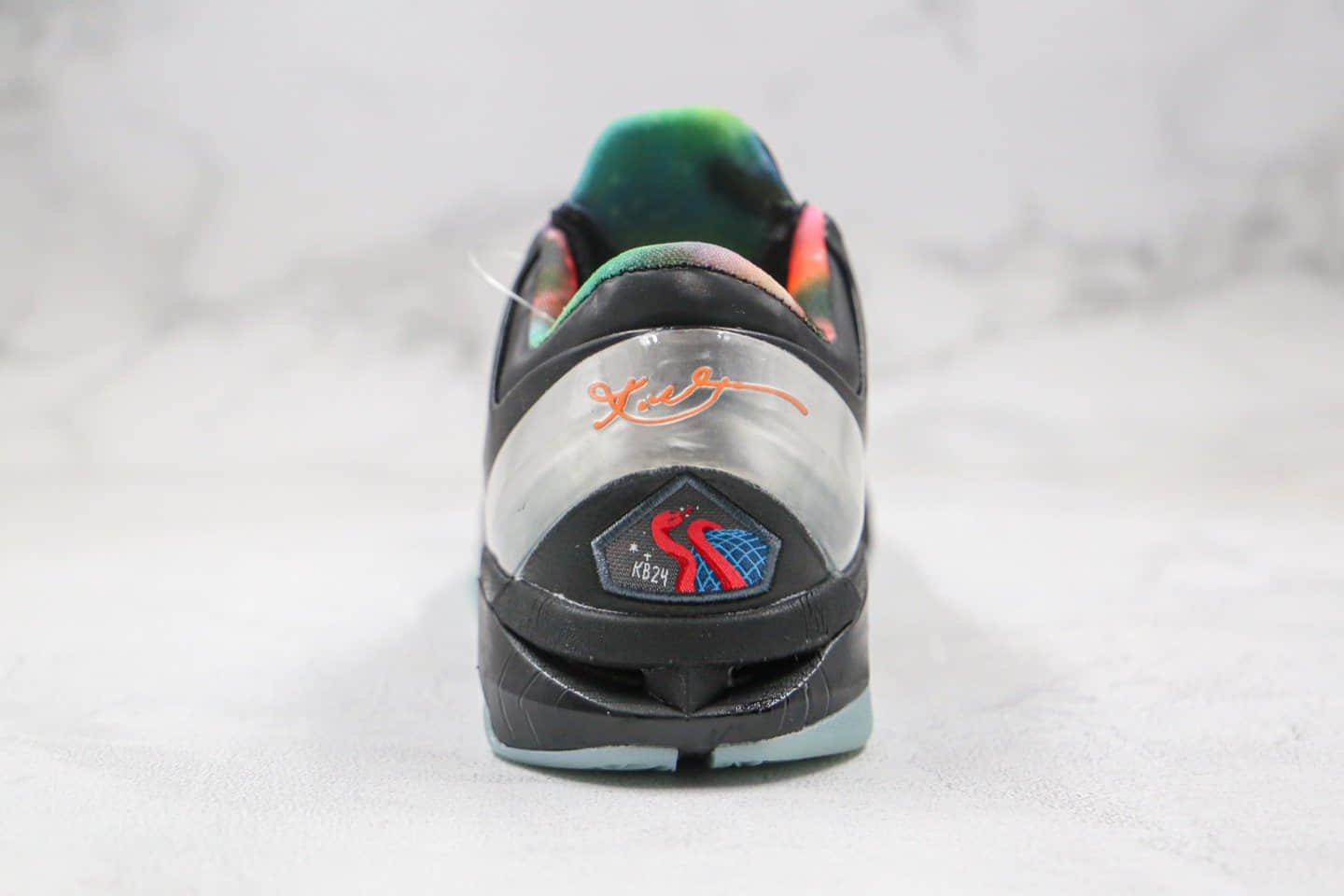 耐克Nike Zoom Kobe VII纯原版本科比7代黑绿橙色渐变篮球鞋内置碳板支持实战 货号：520810-001