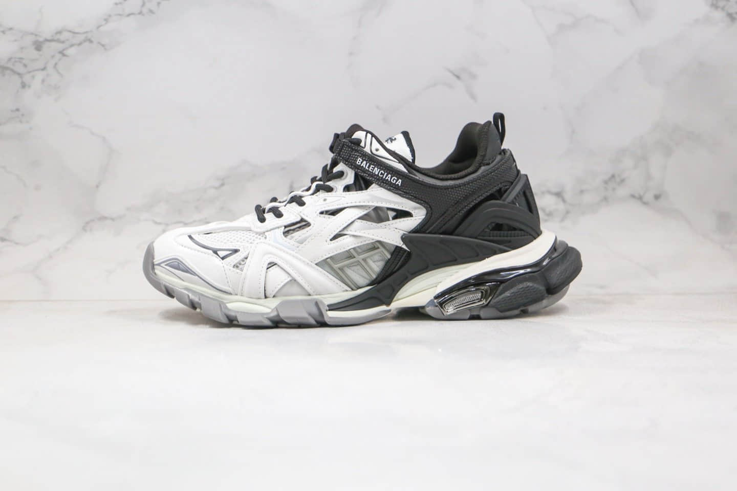 巴黎世家Balenciaga Track 4.0纯原版本复古老爹鞋四代黑白色原盒配件齐全原鞋开模一比一打造