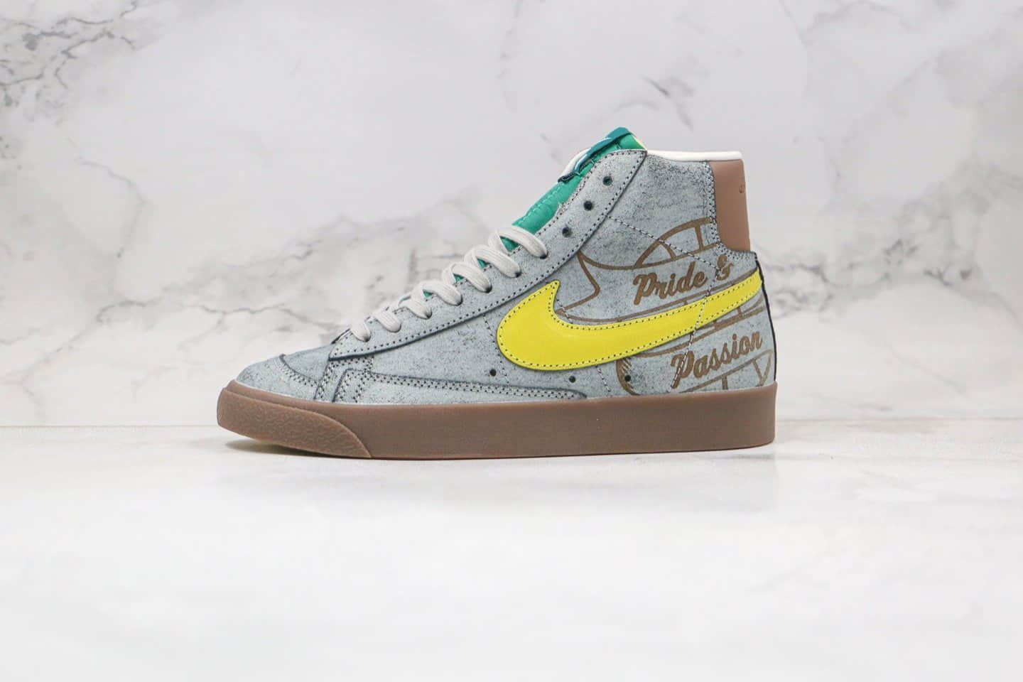 耐克Nike Blazer Mid VNTG 77纯原版本中帮开拓者灰黄色涂鸦板鞋原鞋开模一比一打造 货号：CW6016-100