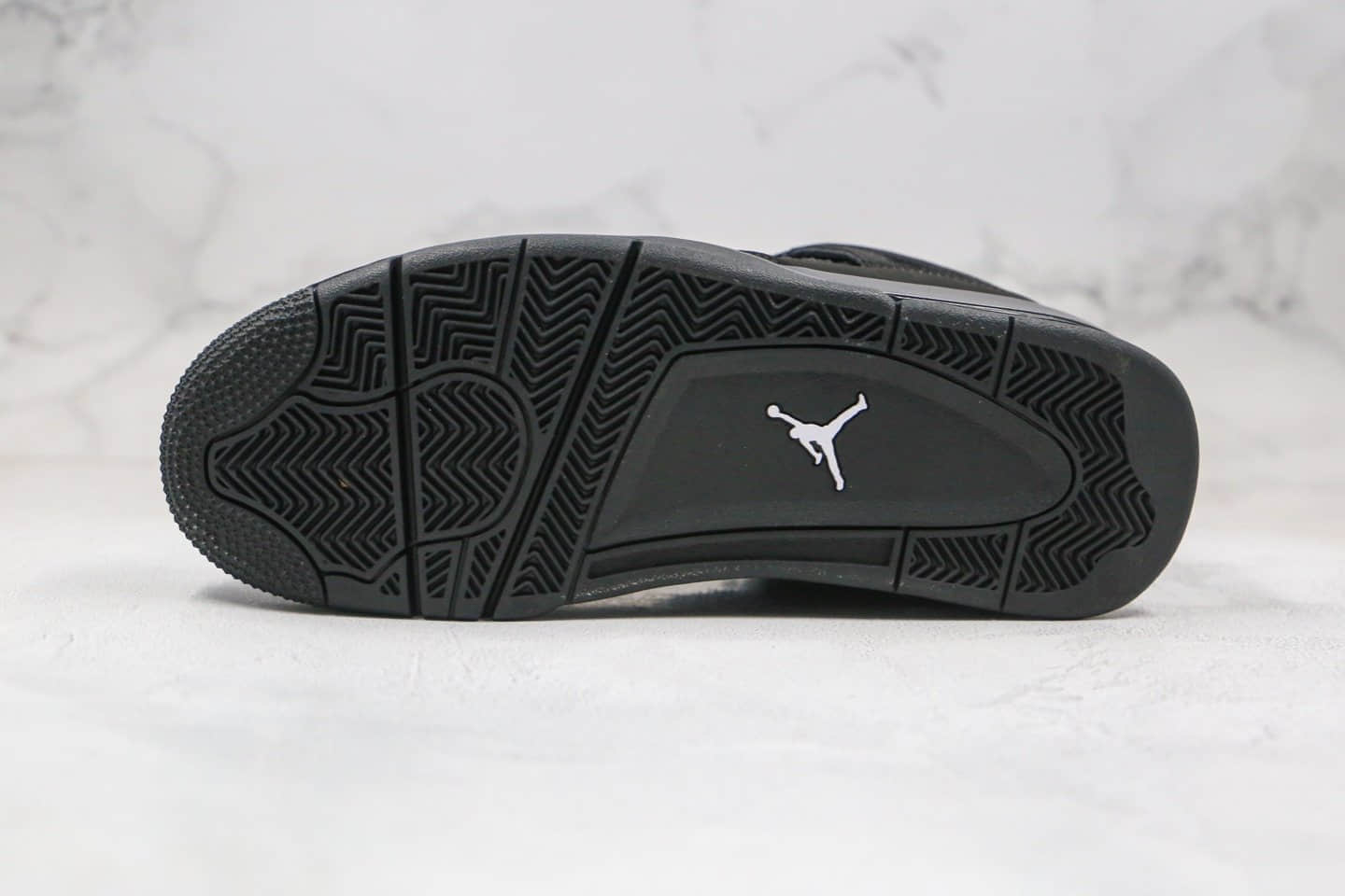 乔丹Air Jordan 4 “Black Cat”OG纯原版本AJ4黑猫原标原盒 货号：CU1110-010