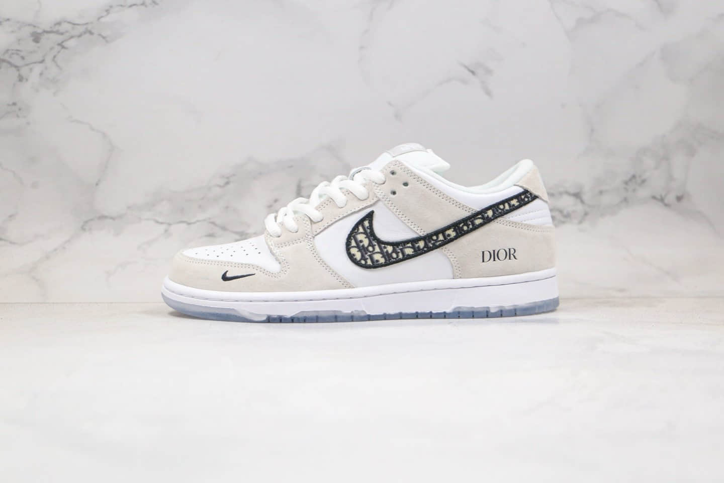 耐克Dior x Nike SB Dunk Low公司级版本迪奥联名低帮SB板鞋灰白色原档案数据开发 货号：CT5058-002