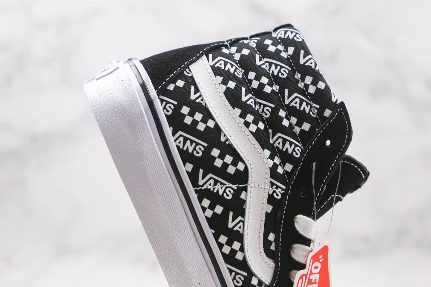 万斯Vans Sk8-Hi公司级版本高帮板鞋字母Logo印花黑白色原厂中底钢印