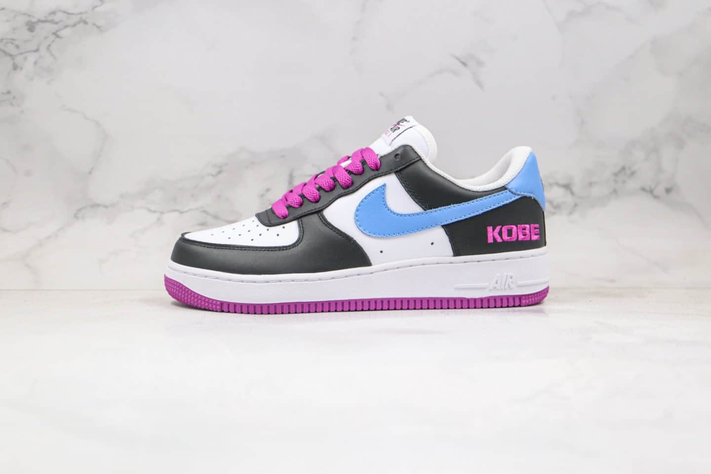 耐克Nike Air Force 1 x Kobe公司级版本科比纪念版空军一号低帮板鞋黑紫蓝色内置气垫 货号：AQ8741-608