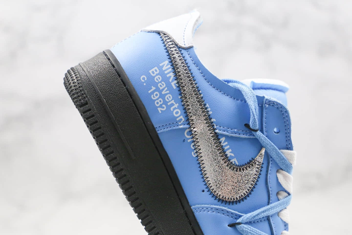 耐克Off-White x Nike Air Force 1 Low“MCA Blue”纯原版本空军一号艺术馆OW联名解构低帮板鞋蓝黑银色内置气垫 货号：CK0866-401