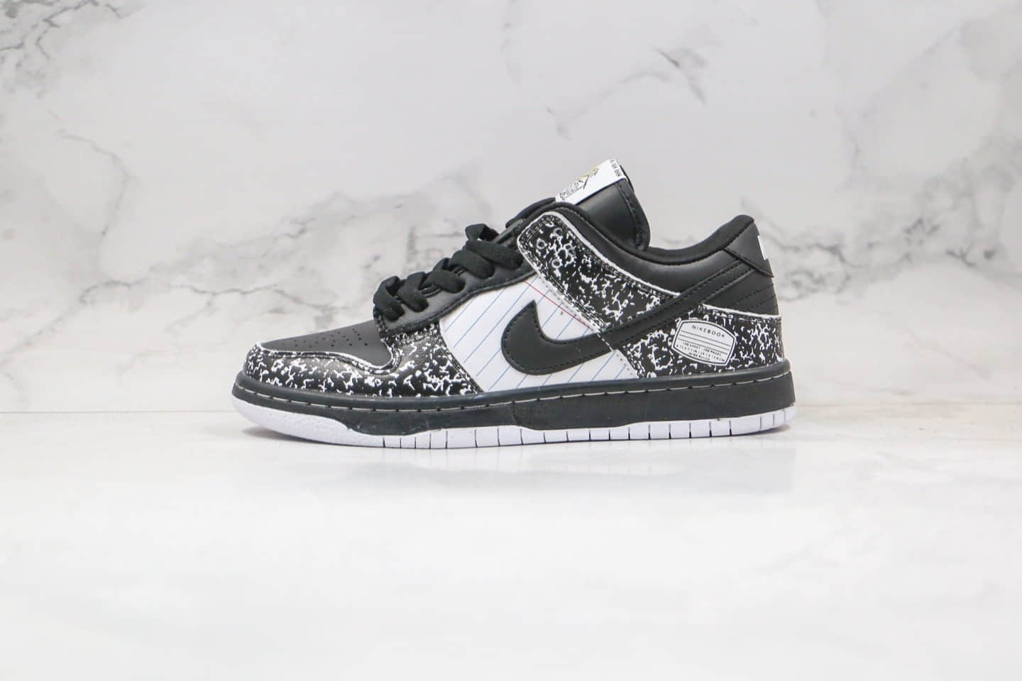 耐克Nike Dunk Low Pro 2020纯原版本低帮SB DUNK板鞋白黑泼墨配色内置Zoom气垫 货号：327624-001