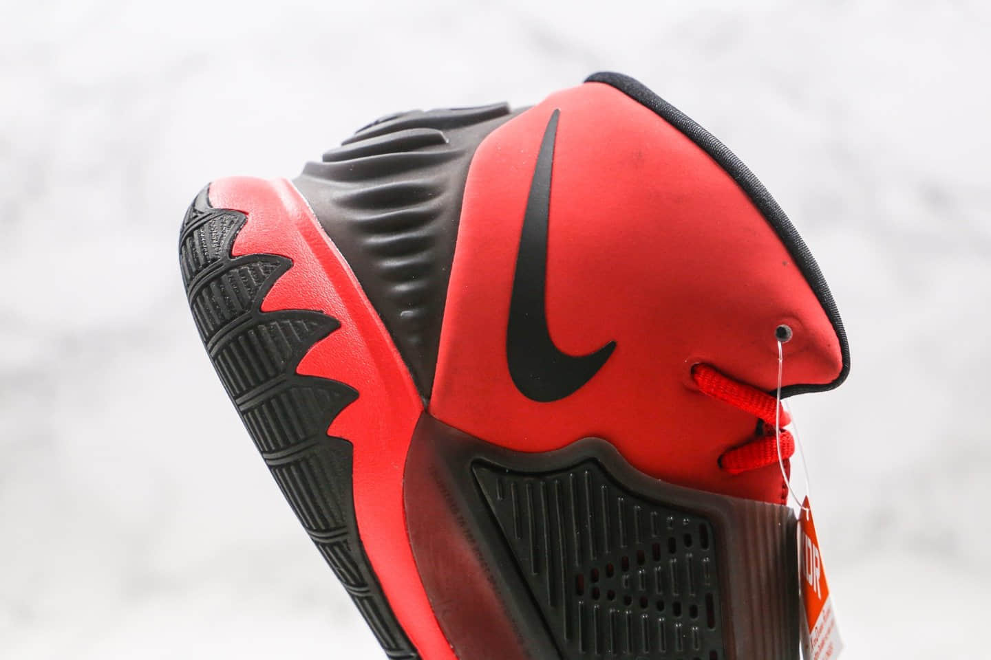 耐克Nike Kyrie 6 Bruce LeeBM纯原版本欧文6代李小龙黑红色篮球鞋内置气垫原盒原标 货号：CJ1290-600