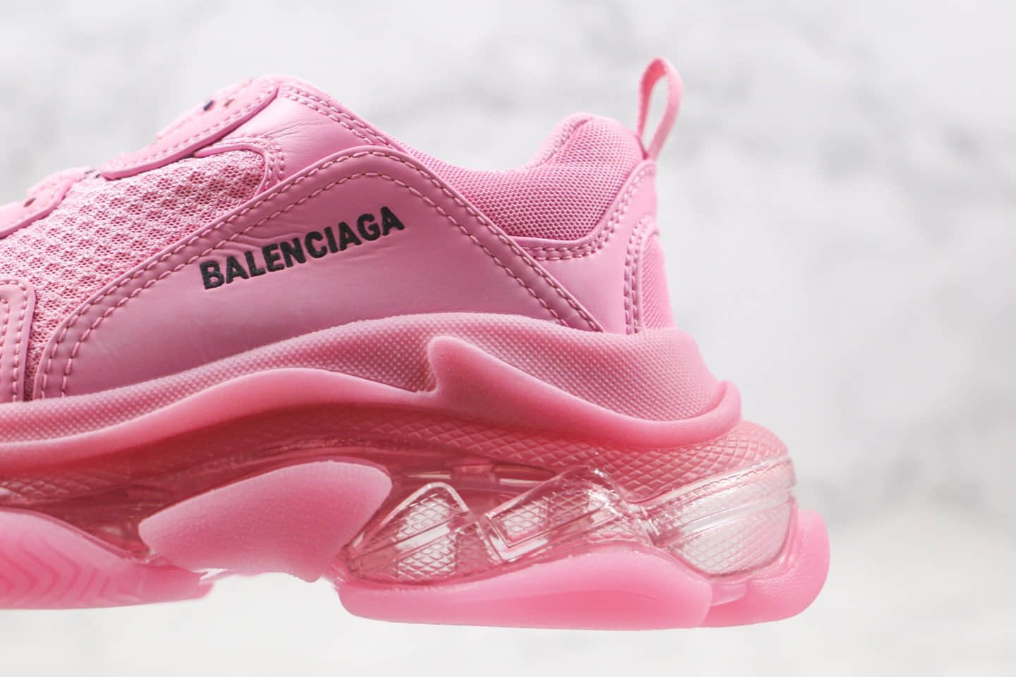 巴黎世家Balenciaga TriPle S纯原版本复古气垫老爹鞋粉色原盒配件齐全原档案数据开发