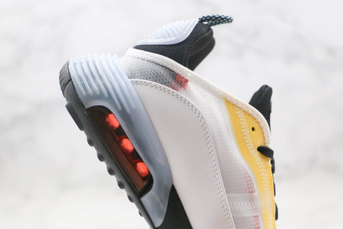 耐克Nike Air Max 2090纯原版本网纱气垫跑鞋白黄蓝色原标原盒 货号：CJ4066-103