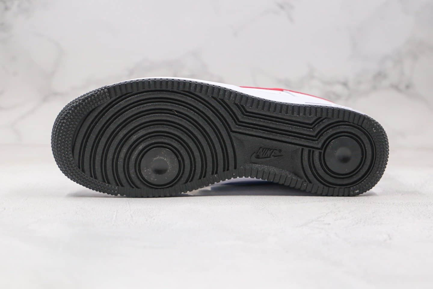 耐克Nike Air Force 1 Low纯原版本低帮空军一号鸳鸯勾白红蓝色板鞋内置气垫 货号：CT2816-100
