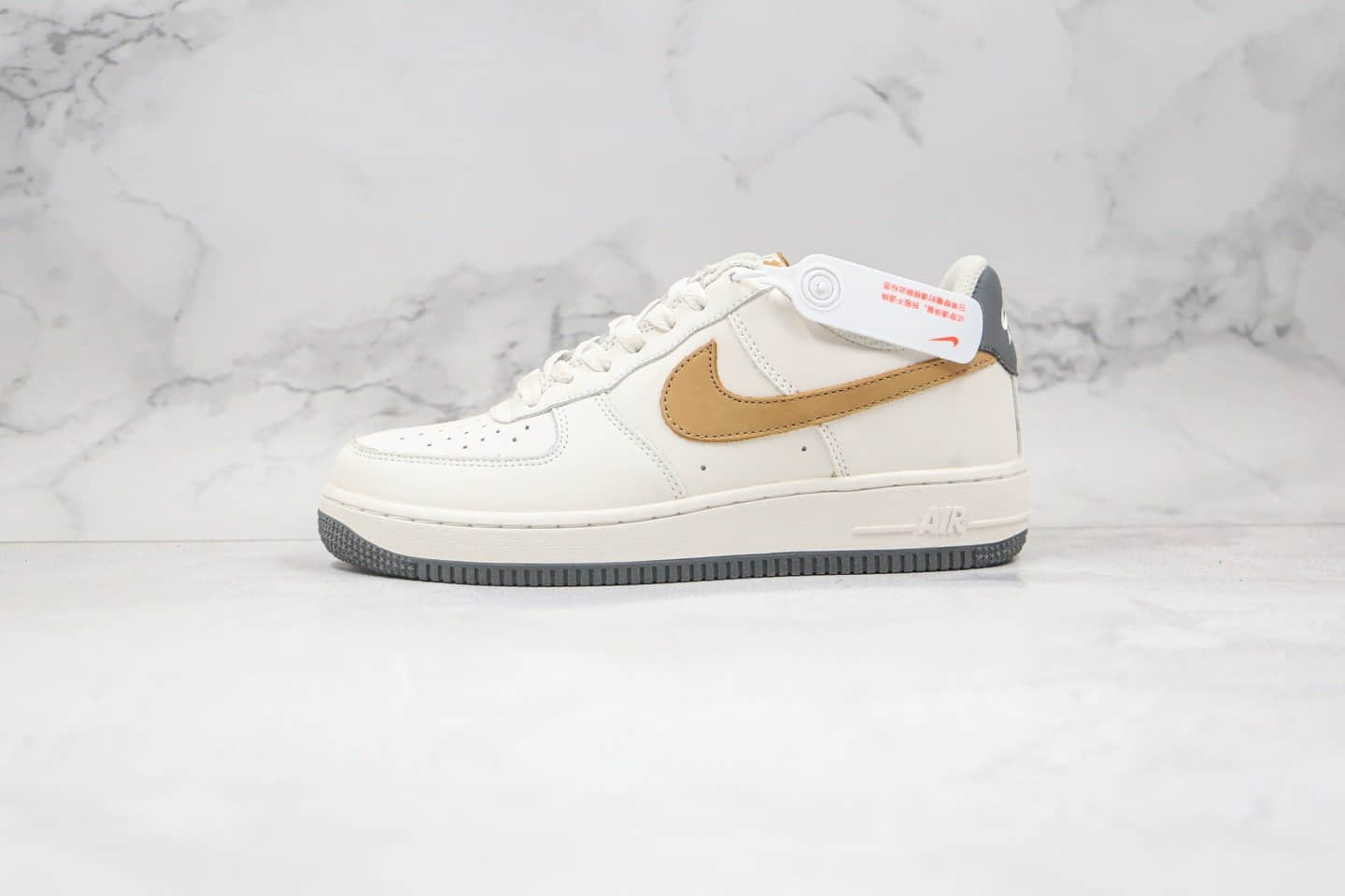 耐克Nike Air Force 1 Low纯原版本低帮空军一号米白绿灰色板鞋内置全掌Sole气垫 货号：318776-601