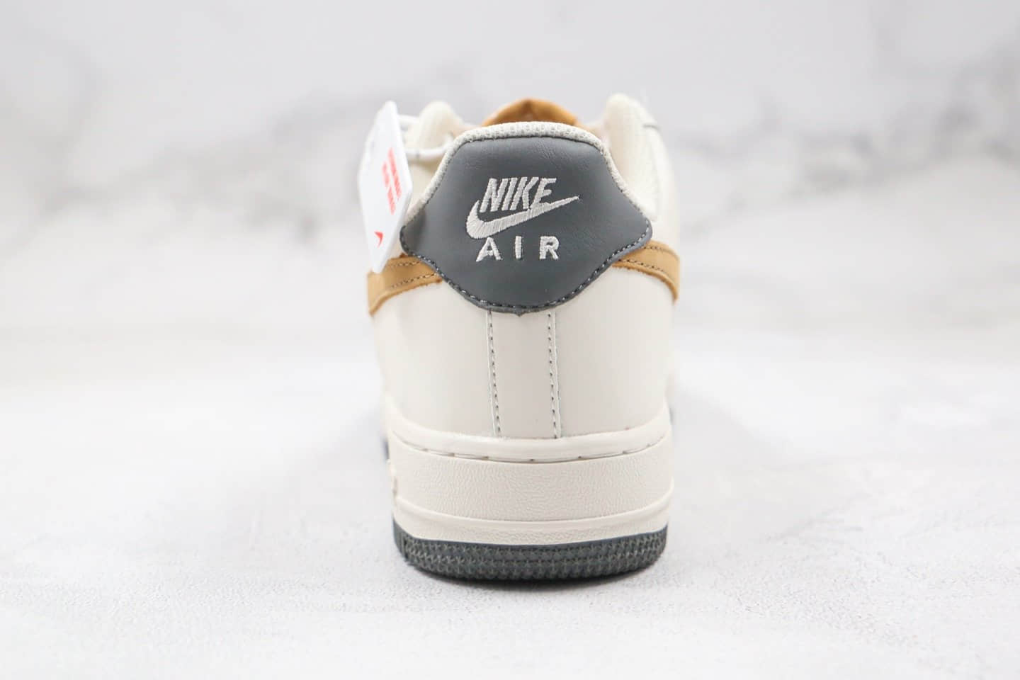 耐克Nike Air Force 1 Low纯原版本低帮空军一号米白绿灰色板鞋内置全掌Sole气垫 货号：318776-601