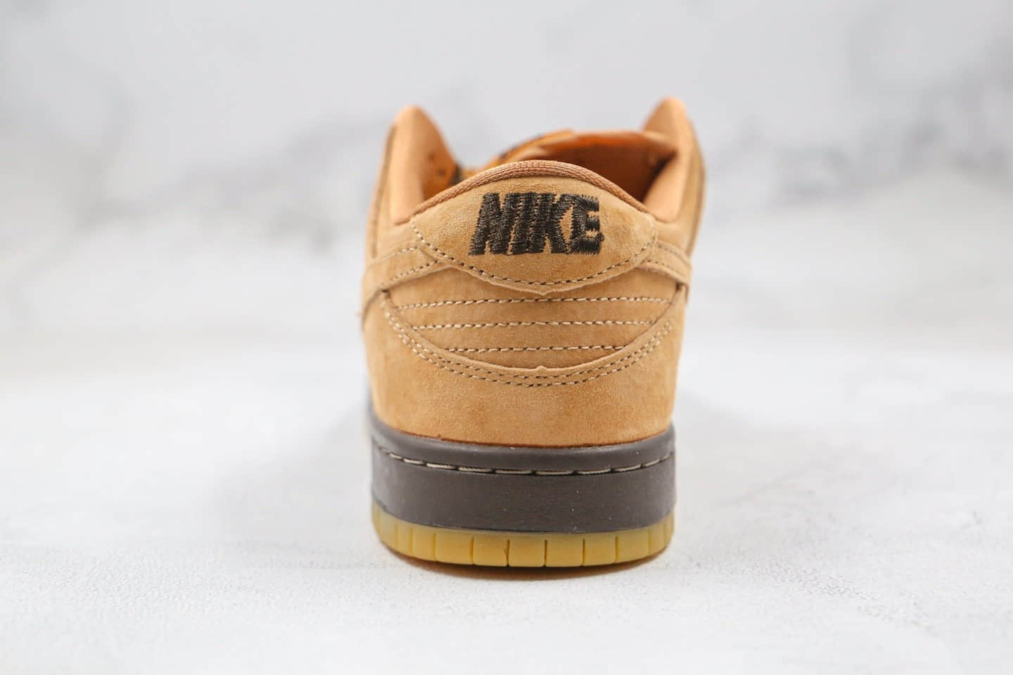 耐克Nike SB Dunk Low公司级版本低帮SB DUNK小麦生胶色板鞋内置Zoom气垫 货号：BQ6817-204