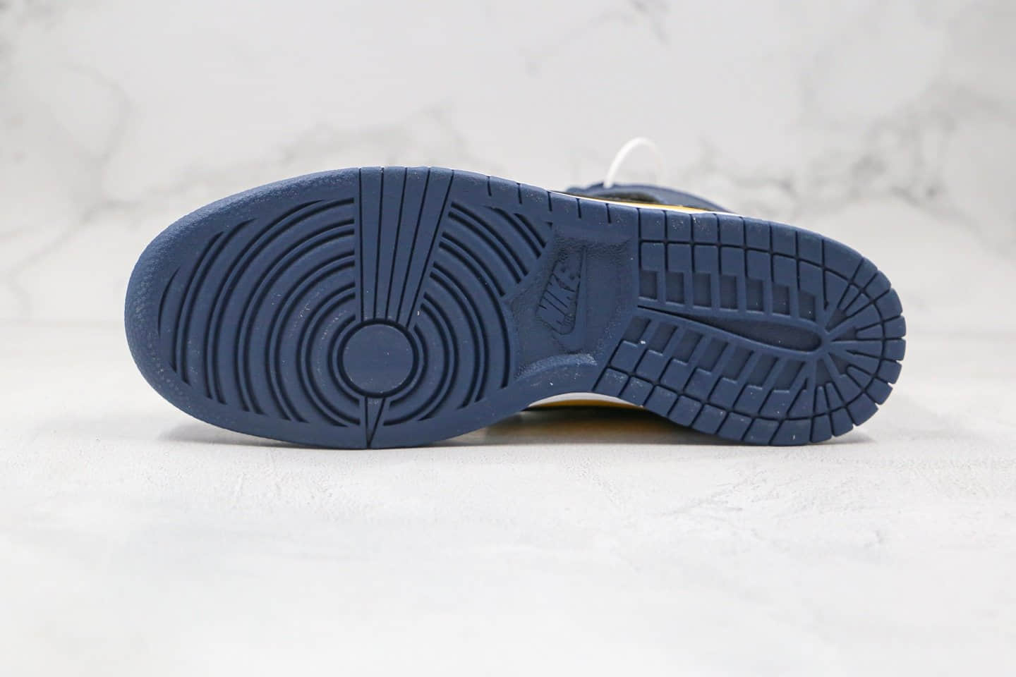 耐克Nike Dunk HiSP Michigan纯原版本高帮SB DUNK密歇根黑黄色板鞋内置后跟Zoom气垫 货号：CZ8149-700