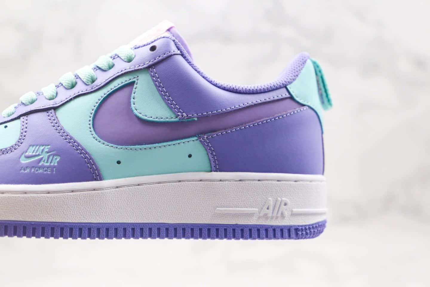 耐克Nike Air Force 1 Premium Violet纯原版本低帮空军一号紫罗兰配色板鞋原盒原标 货号：CV3039-106