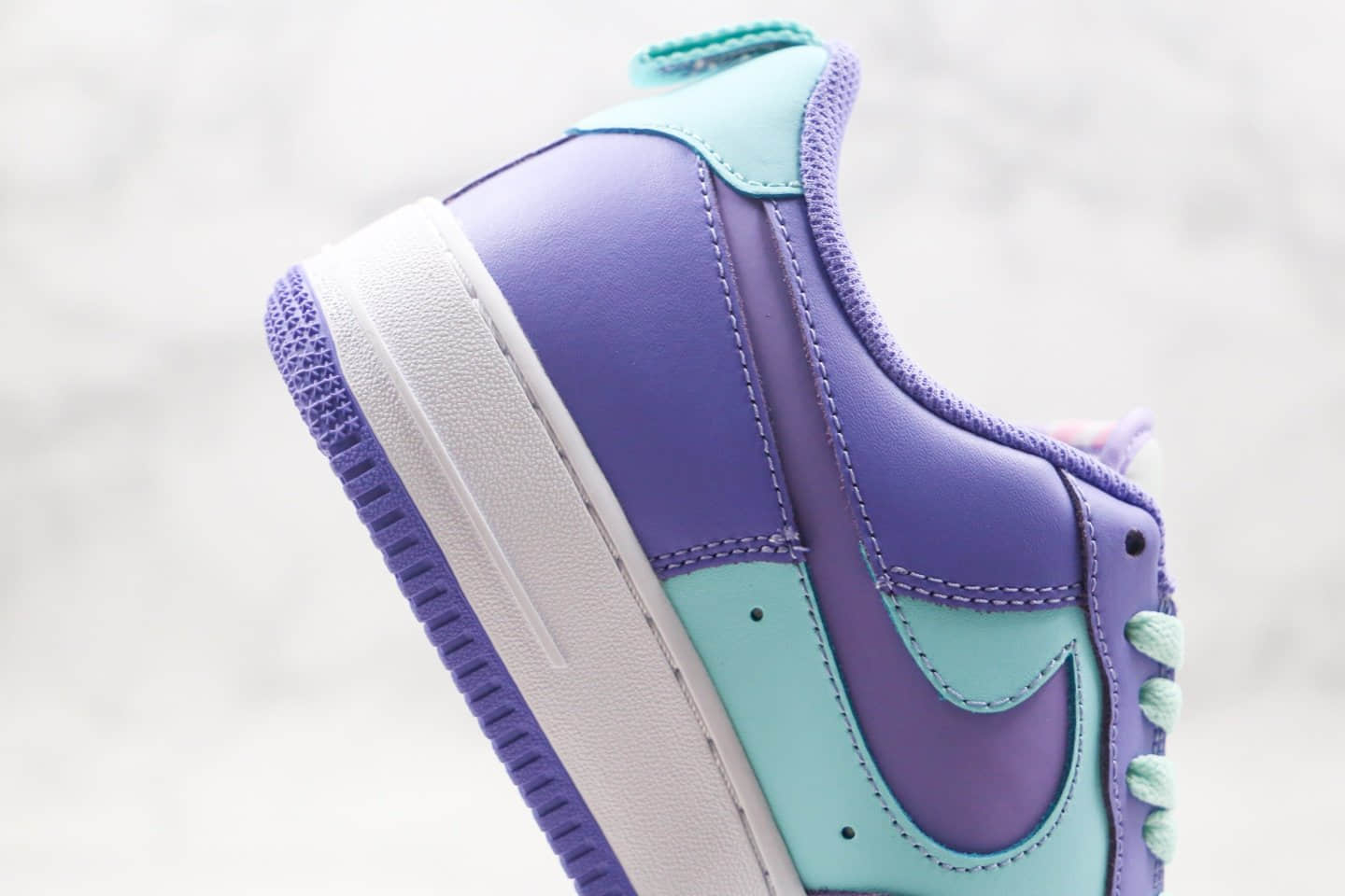 耐克Nike Air Force 1 Premium Violet纯原版本低帮空军一号紫罗兰配色板鞋原盒原标 货号：CV3039-106