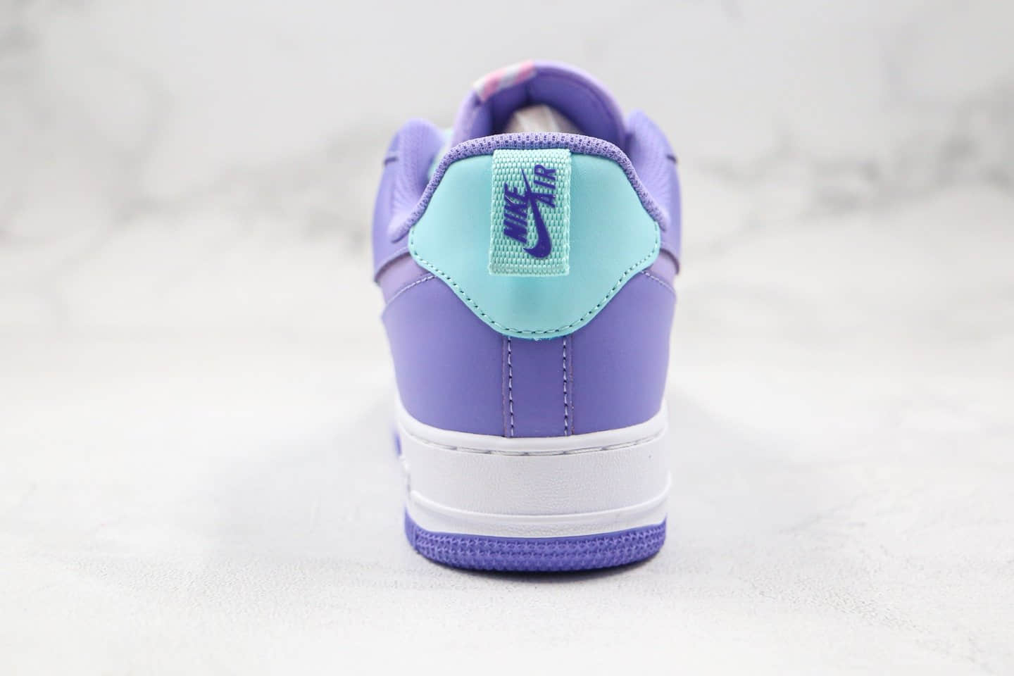 耐克Nike Air Force 1 Premium Violet纯原版本低帮空军一号紫罗兰配色板鞋原盒原标 货号：CV3039-106