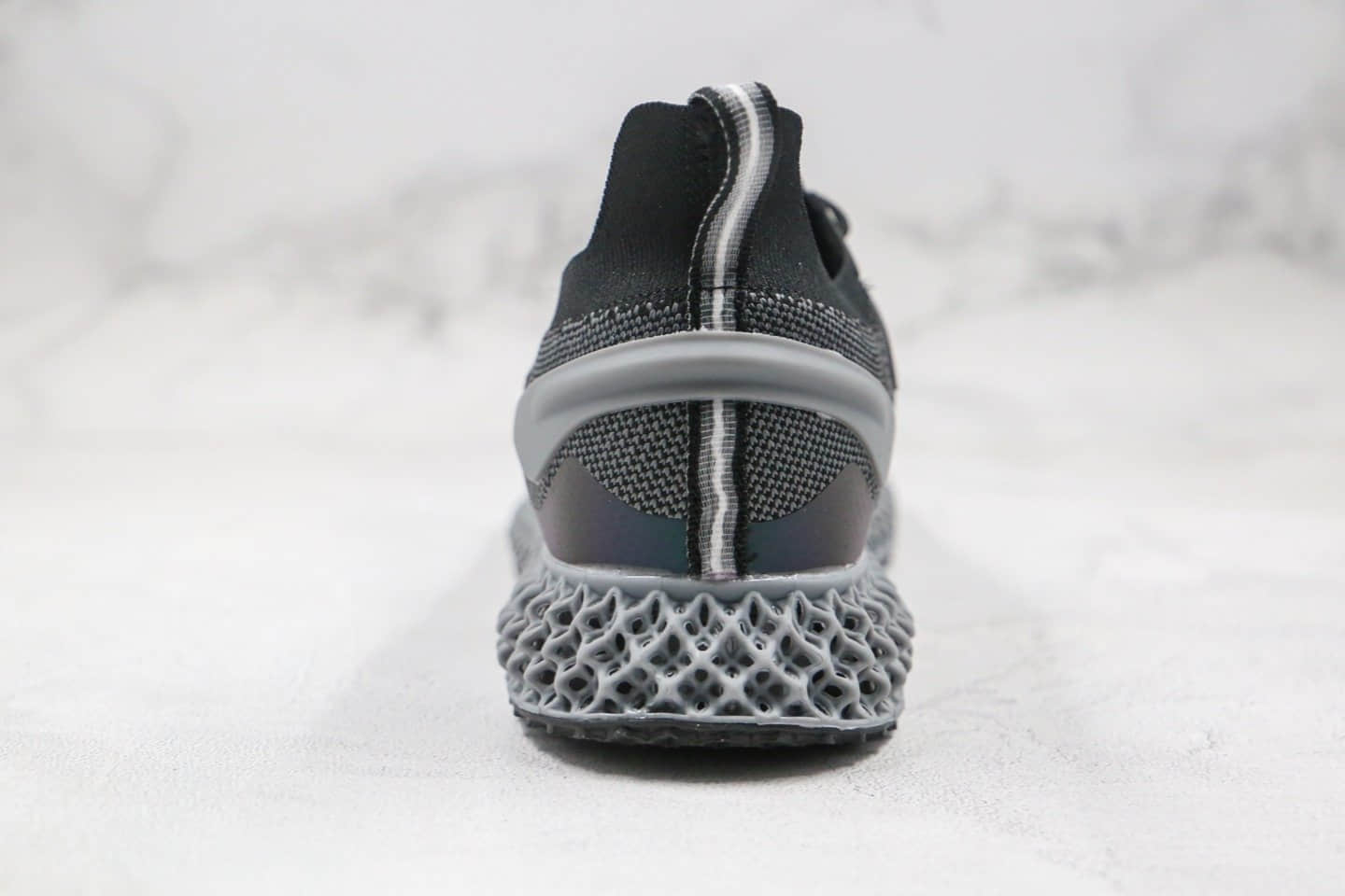 阿迪达斯Adidas Alphaedge 4D X9000纯原版本科技4D大底慢跑鞋灰色原鞋开模一比一打造 货号：FW7098