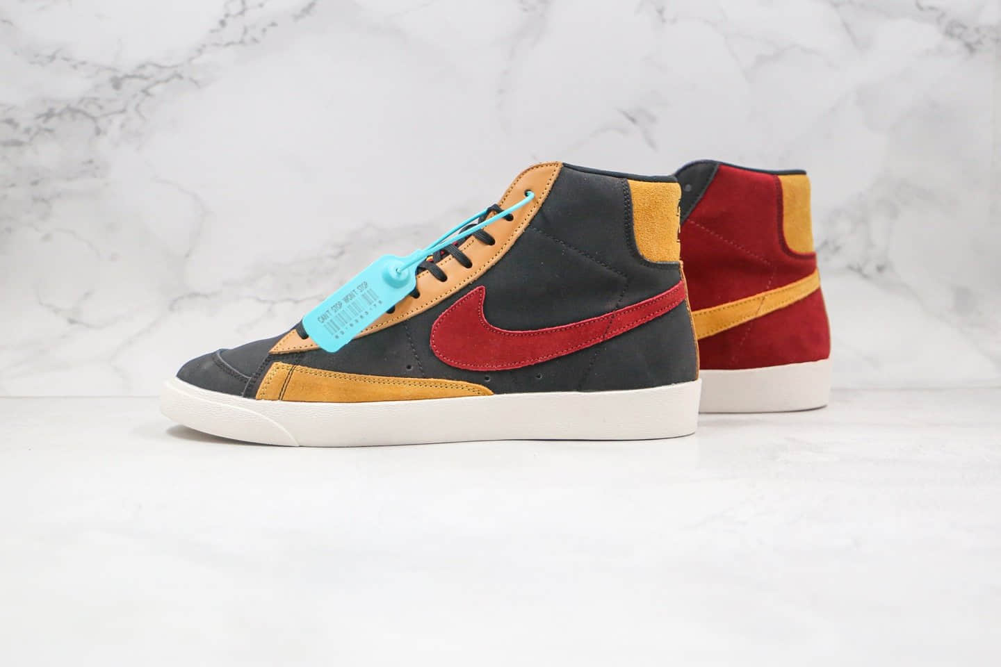 耐克Nike Blazer Mid纯原版本中帮开拓者板鞋马歇尔高中芝加哥联名阴阳黑黄红色原鞋开模 货号：CU6442-001