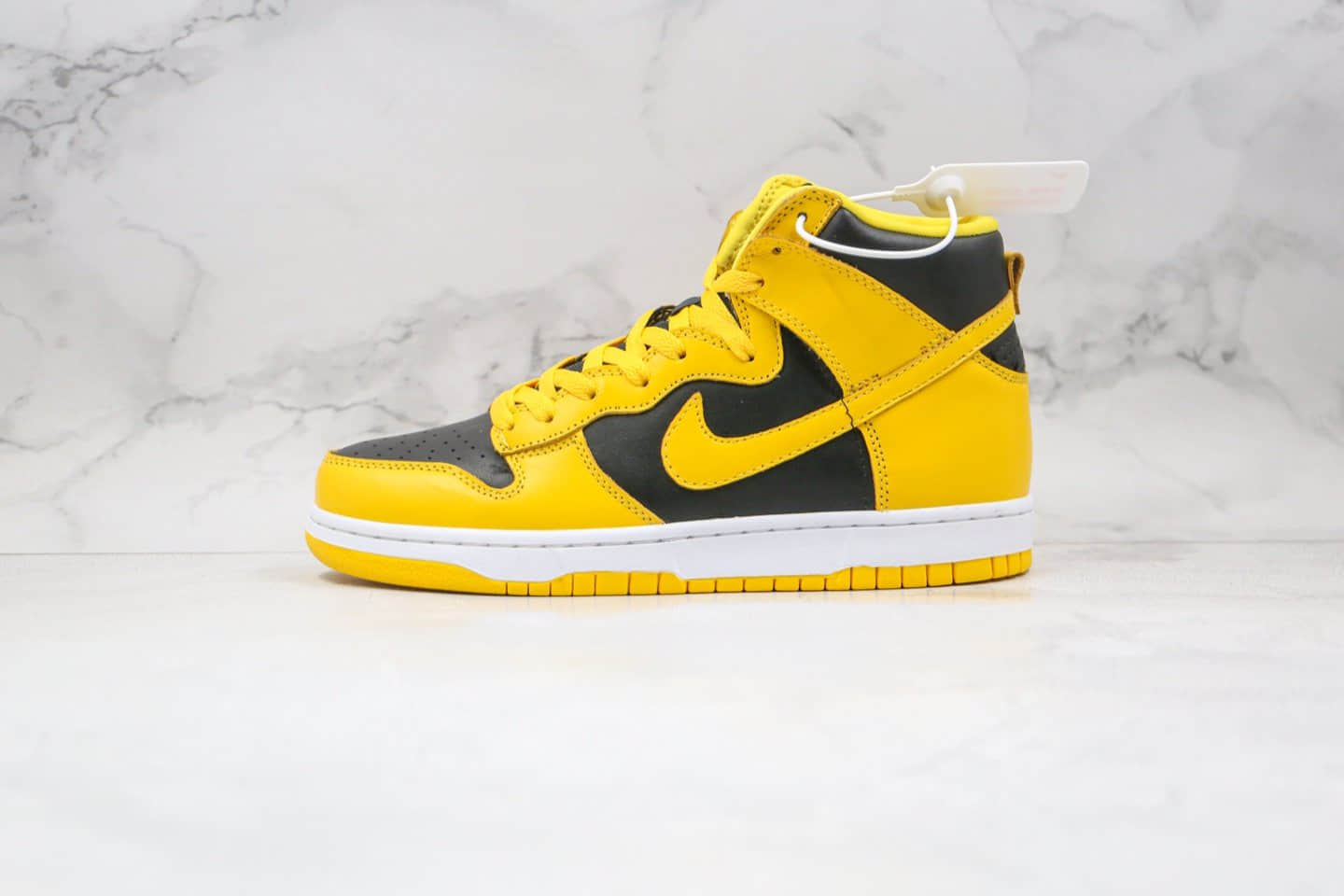 耐克Nike Dunk High SP“Varsity Maize”纯原版本SB板鞋高帮黑黄色原档私模大底 货号：CZ8149-002