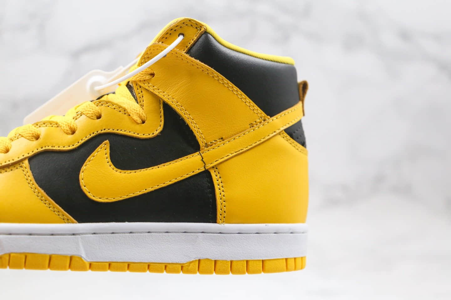 耐克Nike Dunk High SP“Varsity Maize”纯原版本SB板鞋高帮黑黄色原档私模大底 货号：CZ8149-002