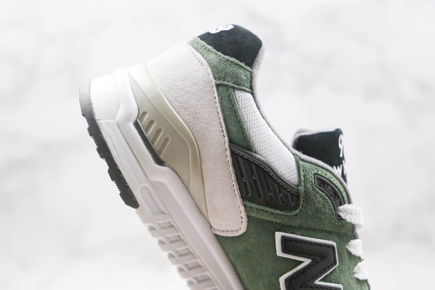 新百伦New Balance 998纯原版本美产NB998复古慢跑鞋绿色原档案数据开发 货号：M998BCA