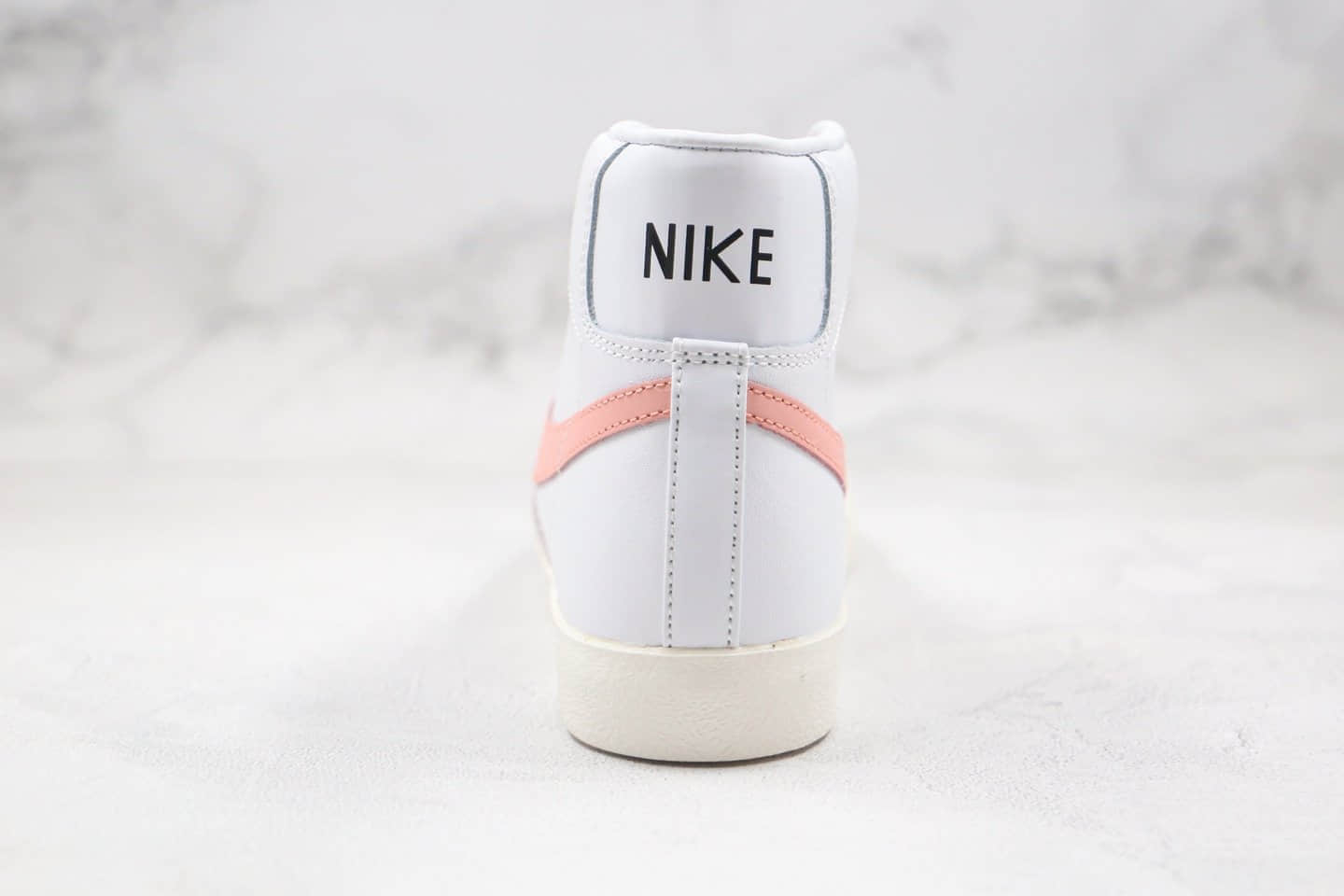 耐克Nike ZOOM BLAZER MID纯原版本中帮开拓者白粉色蜜桃粉勾板鞋内置Zoom气垫 货号：CZ1055-110