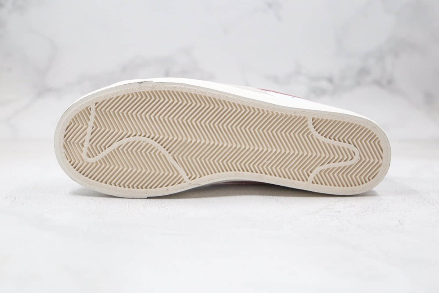 耐克Nike ZOOM BLAZER MID纯原版本中帮开拓者白粉色蜜桃粉勾板鞋内置Zoom气垫 货号：CZ1055-110