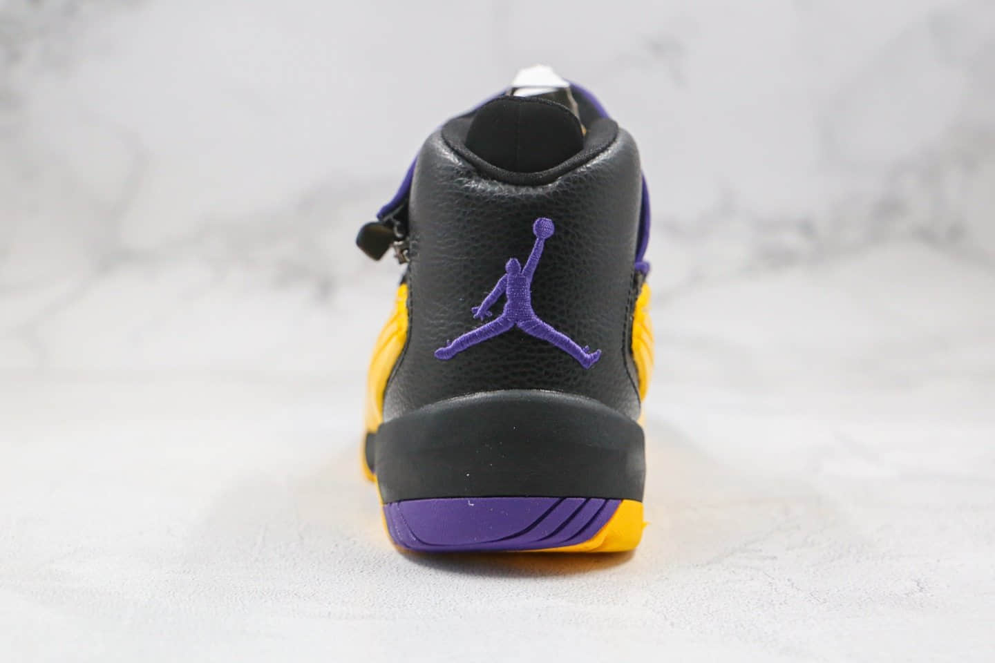 乔丹Air Jordan JUMPMAN Swift纯原版本艾迪·琼斯拉链款Swift黑黄色篮球鞋原档案数据开发 货号：AT2555-007