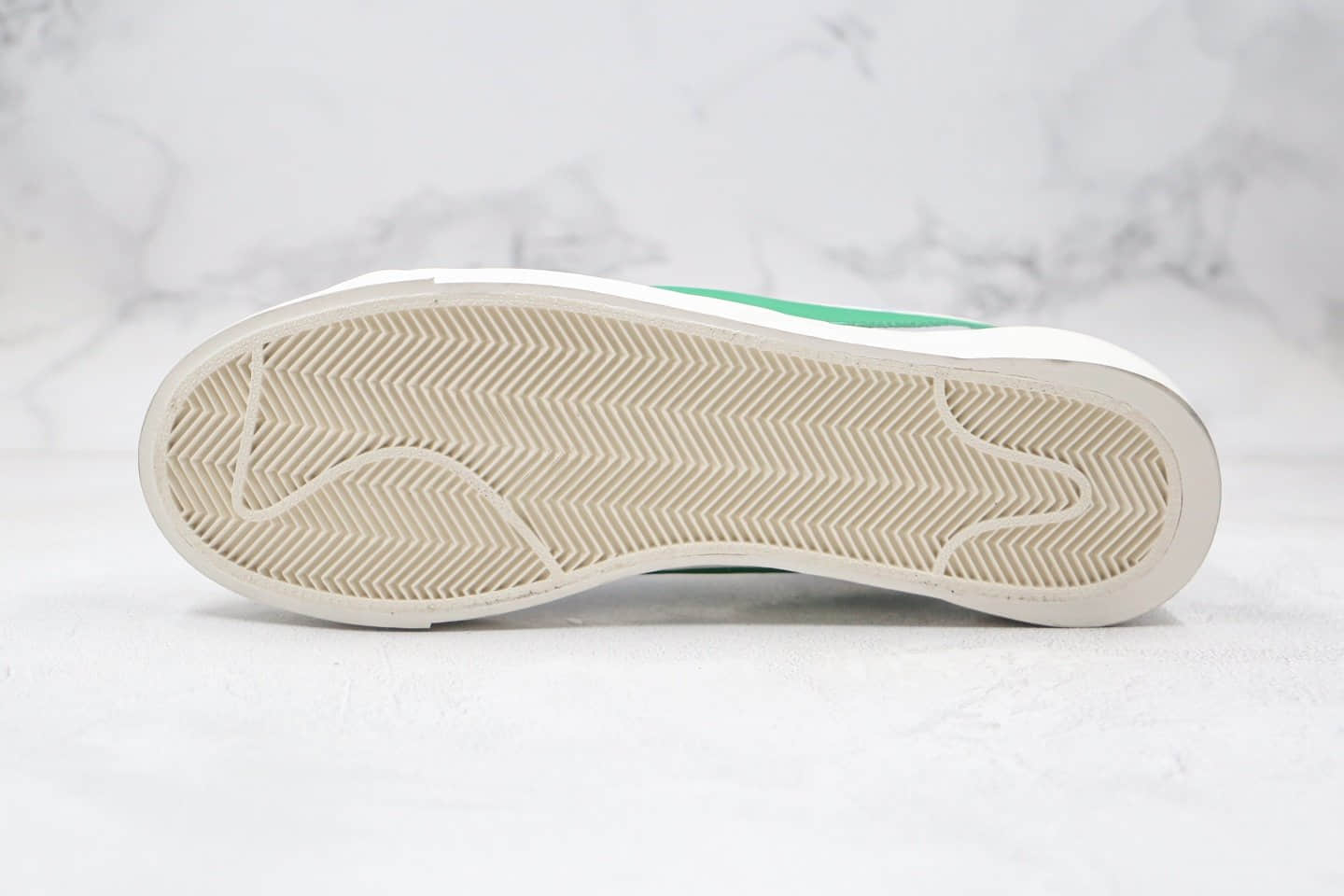 耐克Nike Blazer x Sacai联名款纯原版本解构双钩低帮开拓者板鞋灰绿色原档案数据开发 货号：BV0076-403