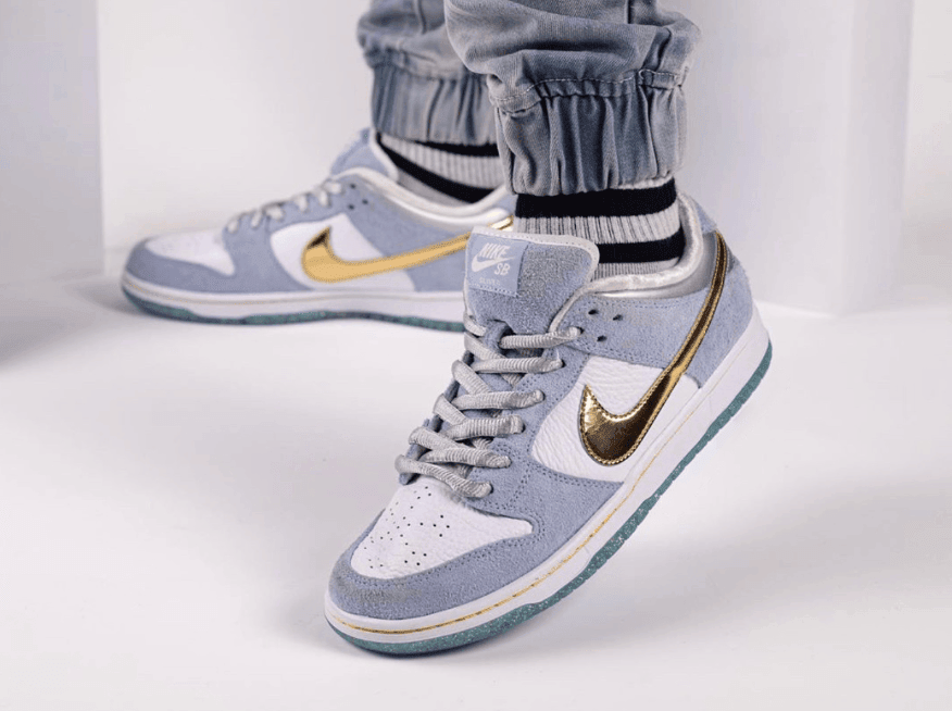 金钩+金粉外底！Sean Cliver x Nike SB Dunk Low上脚好看翻了！ 货号：DC9936-100