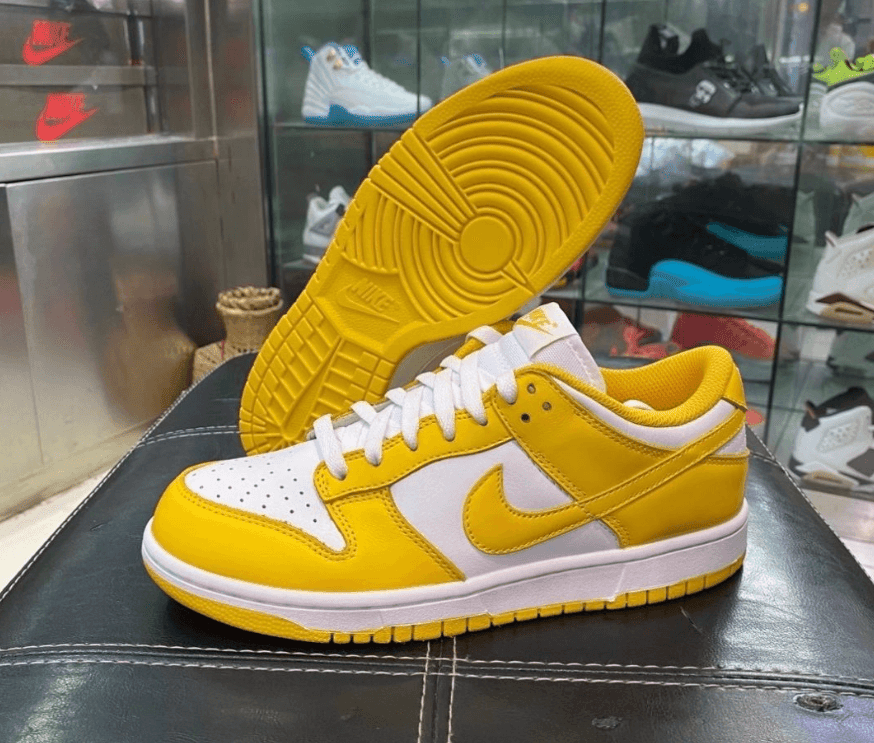 活力白黄装扮！Nike Dunk Low WMNS“ Laser Orange”实物细节图释出！ 货号：CU1726-901