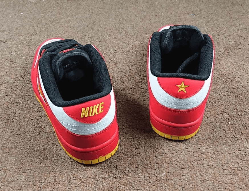 Nike SB Dunk Low“越南25周年”配色首度曝光！ 货号：309242-307