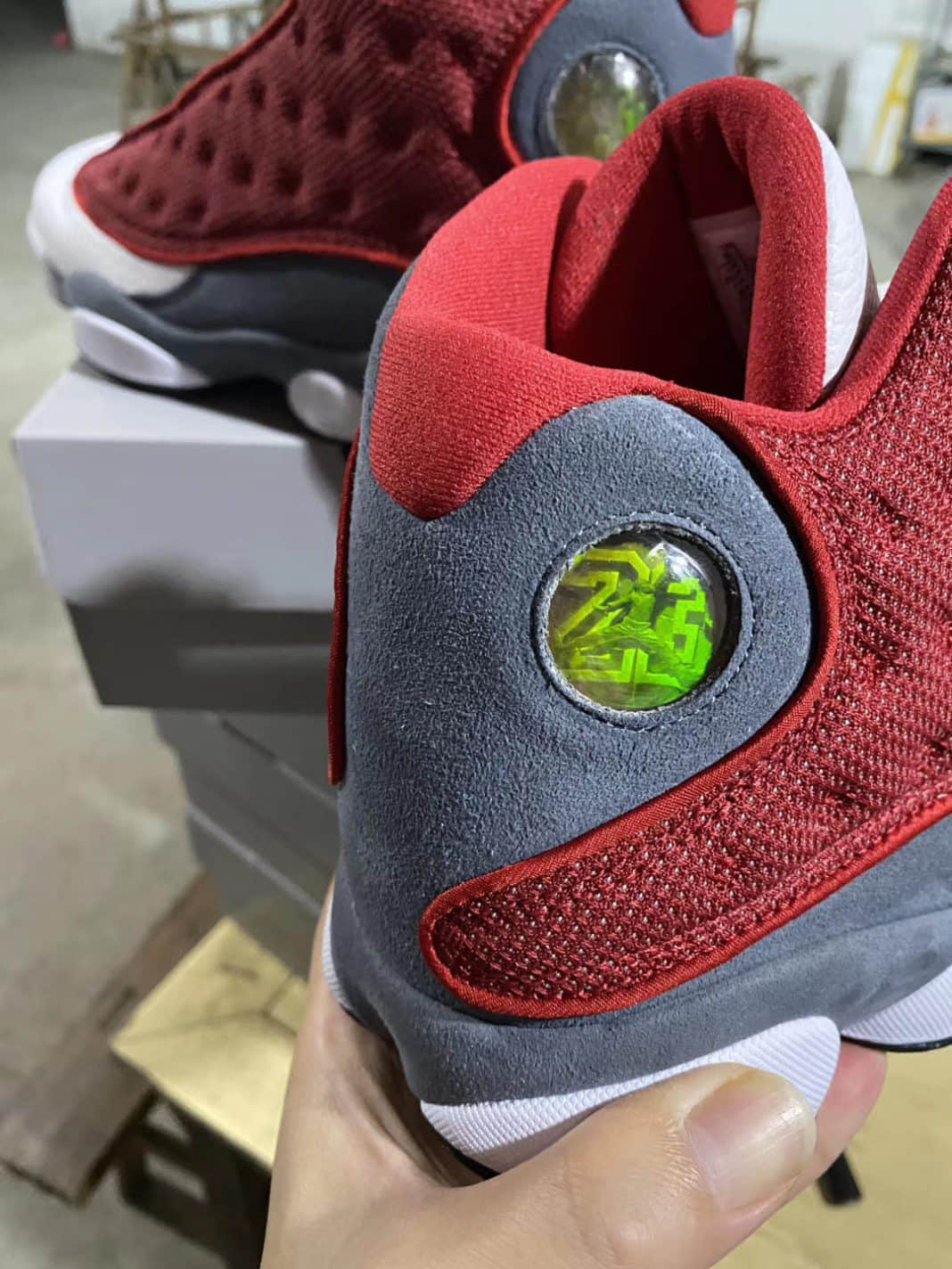 GIGI配色姐妹款？AJ13“ Red Flint”最新实物曝光！ 货号：414571-600