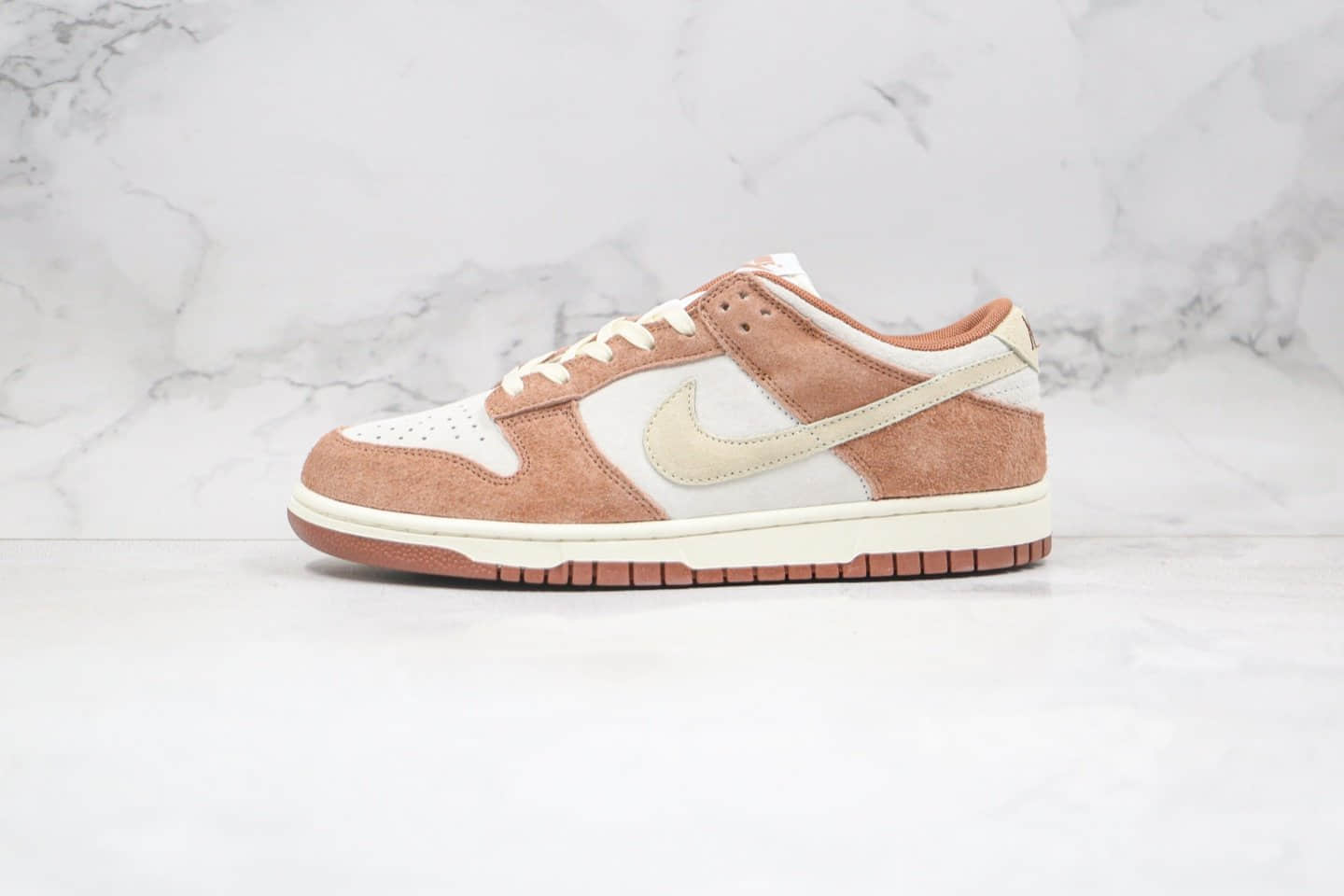 耐克Nike Dunk Low PRM Medium Curry纯原版本低帮SB DUNK奶茶米白棕色板鞋原楦头纸板打造 货号：DD1390-100