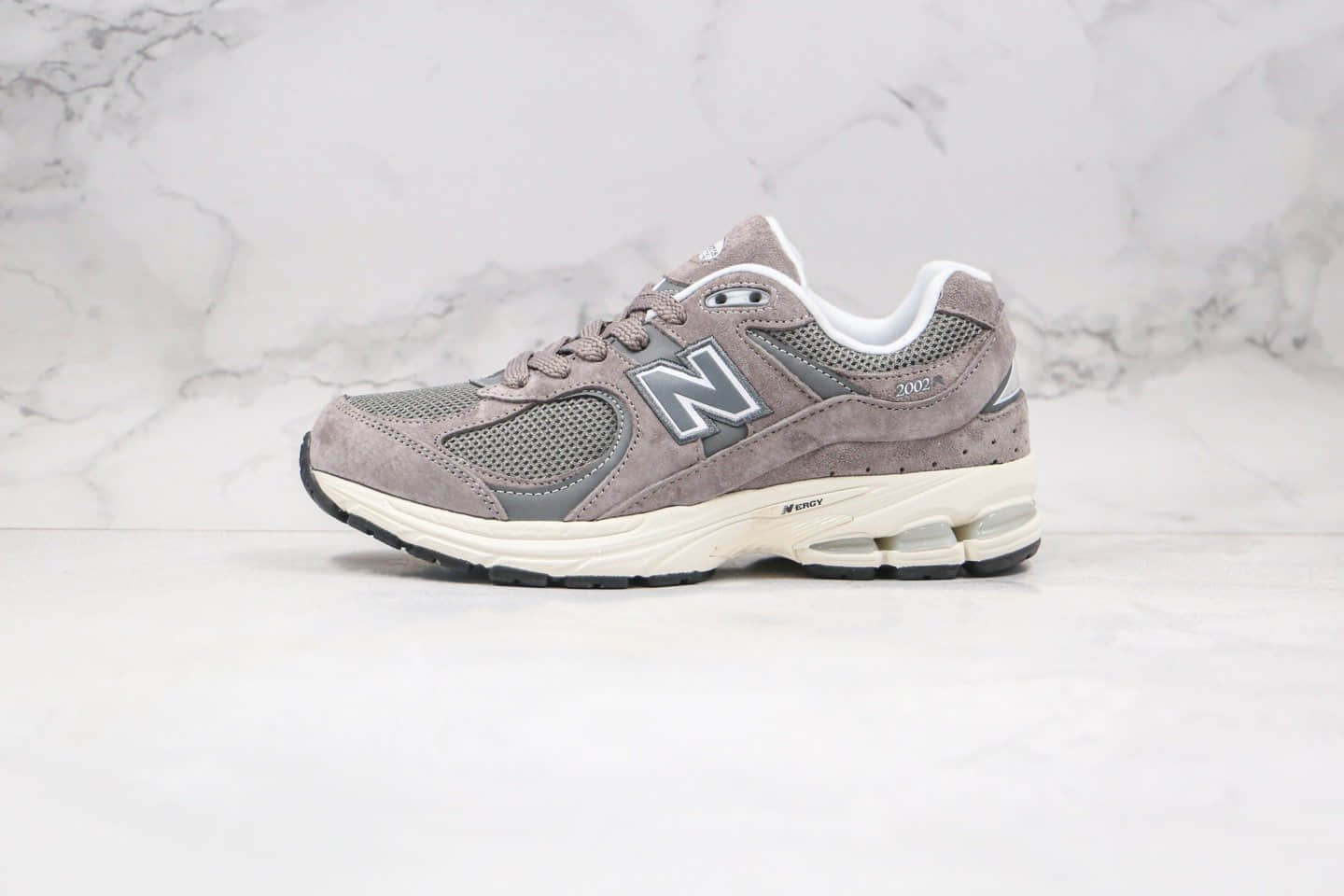 新百伦new balance 2002纯原版本复古老爹鞋NB2002灰白色原档案数据开发原盒原标 货号：ML2002RC