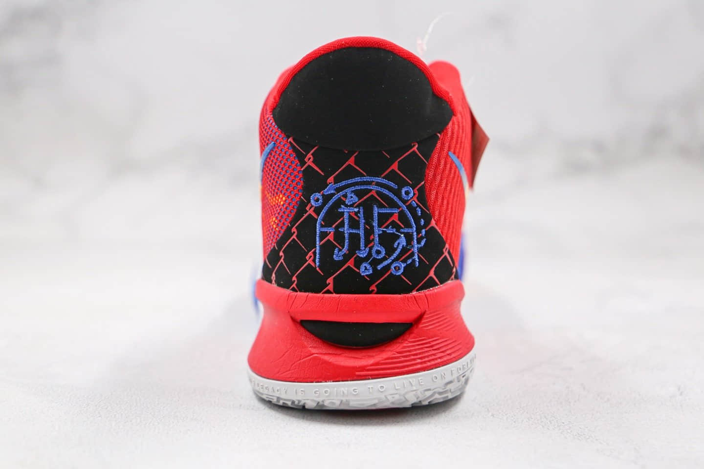 耐克Nike Kyrie 7 Pre Heat Ep纯原版本欧文7代篮球鞋红色内置气垫原盒原标 货号：DC0588-600