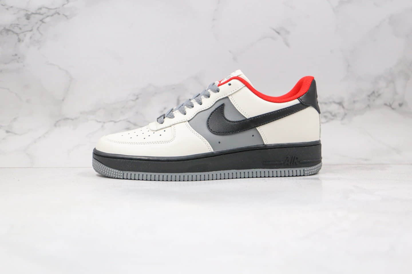 耐克Nike Air Force1 LOW'07纯原版本低帮空军一号米白红黑色板鞋内置全掌Sole气垫 货号：AQ4134-408