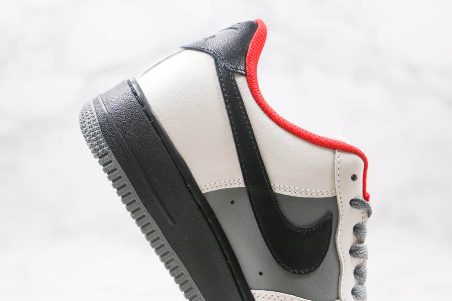 耐克Nike Air Force1 LOW'07纯原版本低帮空军一号米白红黑色板鞋内置全掌Sole气垫 货号：AQ4134-408